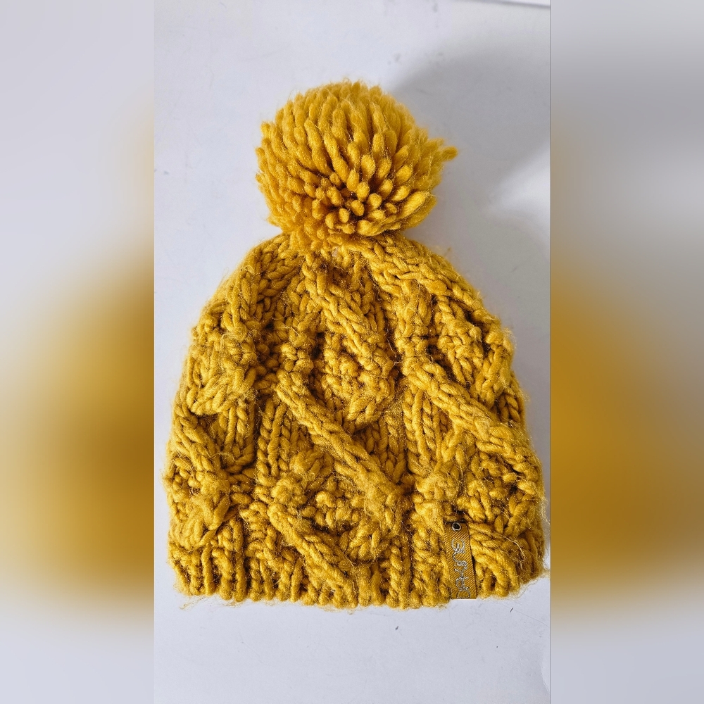 Dakine Mustard Yellow Knit Pom Pom Beanie - One Size